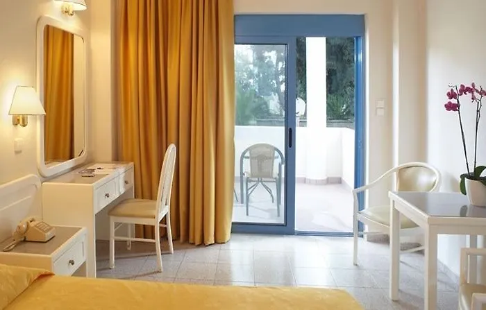 Blue Star Hotel